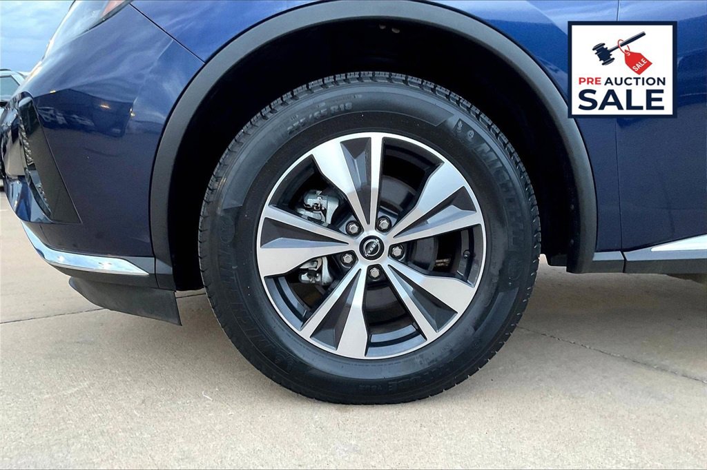 Used 2023 Nissan Murano SV image 8