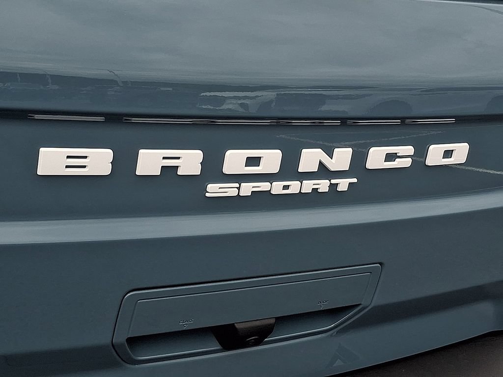 Certified 2023 Ford Bronco Sport Outer Banks w/ Tech Package AWD/4WD image 32