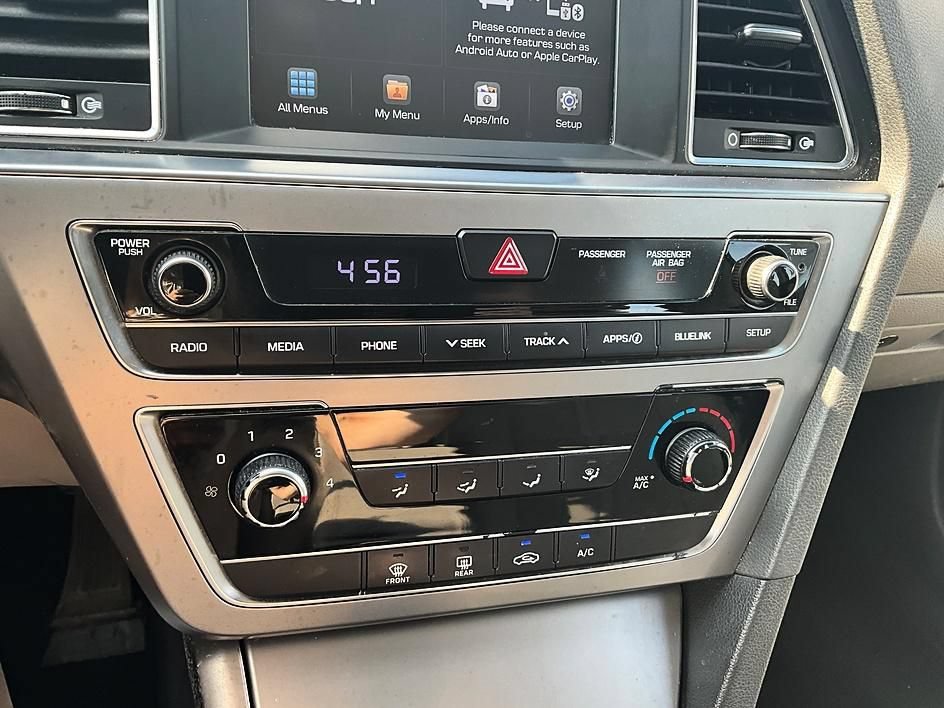 Used 2017 Hyundai Sonata SE FWD image 21