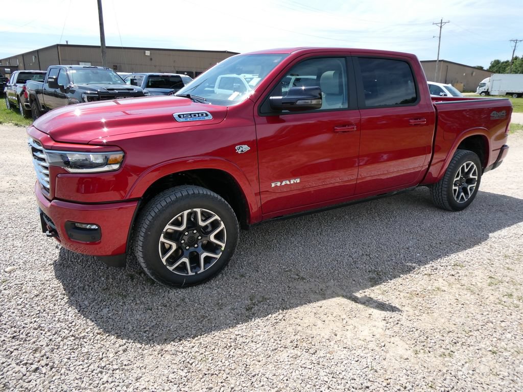 New 2026 RAM 1500 Laramie w/ Laramie Southwest Edition AWD/4WD image 8