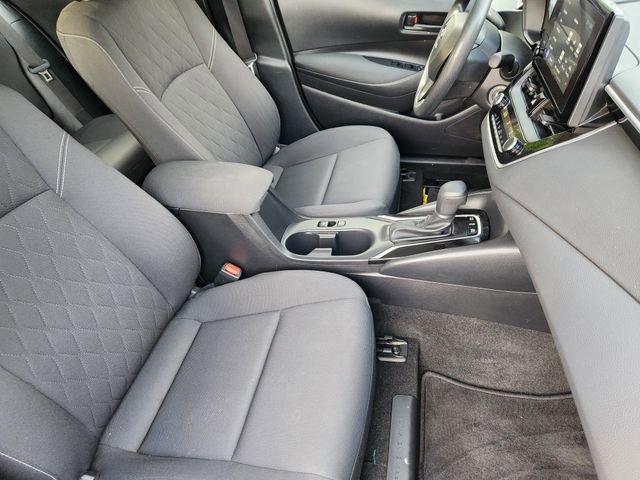 Used 2025 Toyota Corolla LE image 12