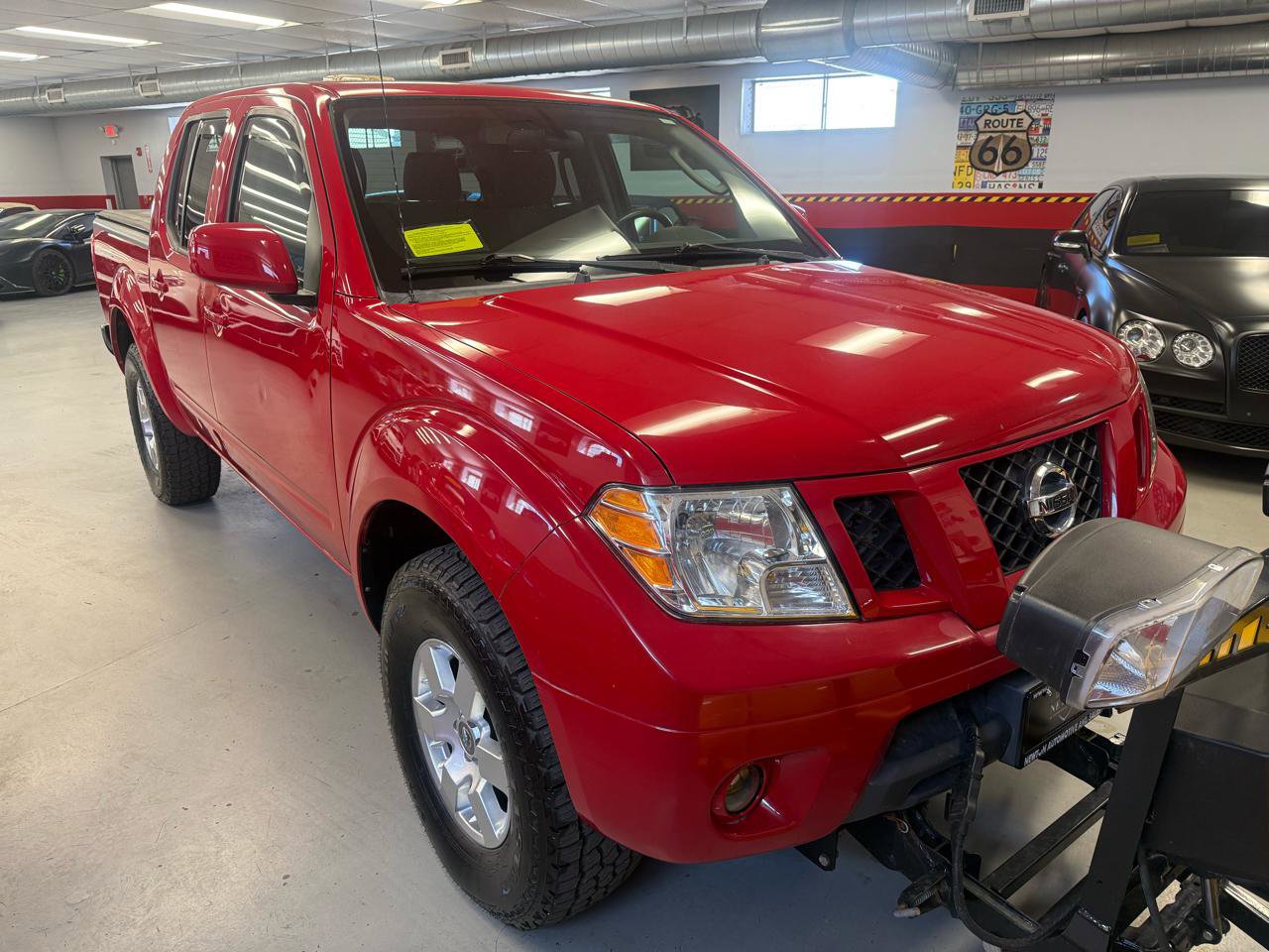 Used 2010 Nissan Frontier PRO-4X AWD/4WD image 8