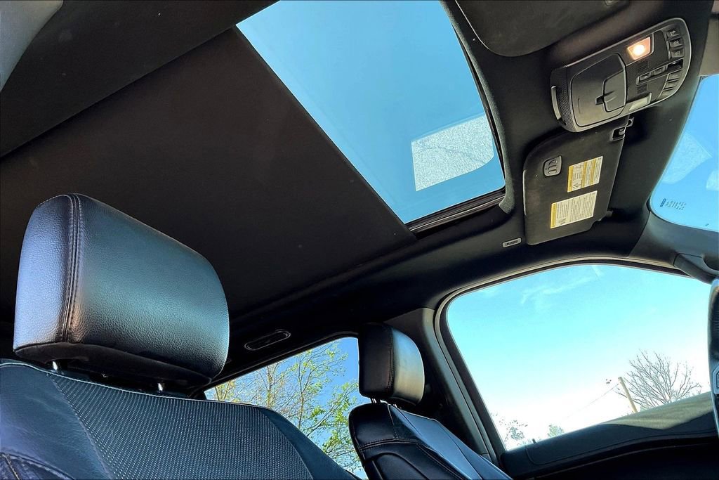 Used 2018 Ford Expedition XLT w/ Equipment Group 202A image 17