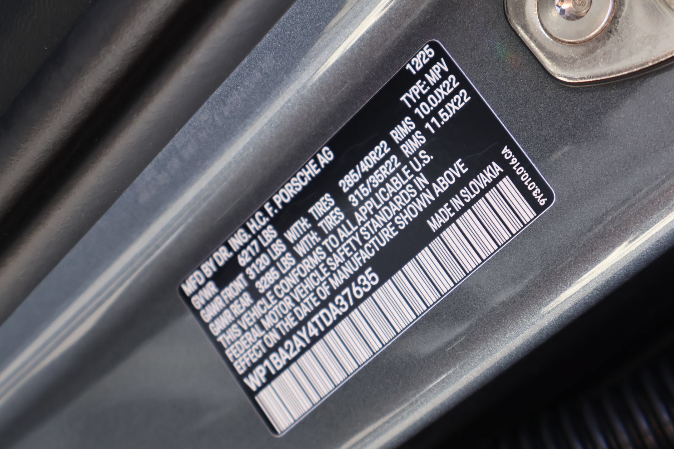 New 2026 Porsche Cayenne Coupe AWD/4WD image 30