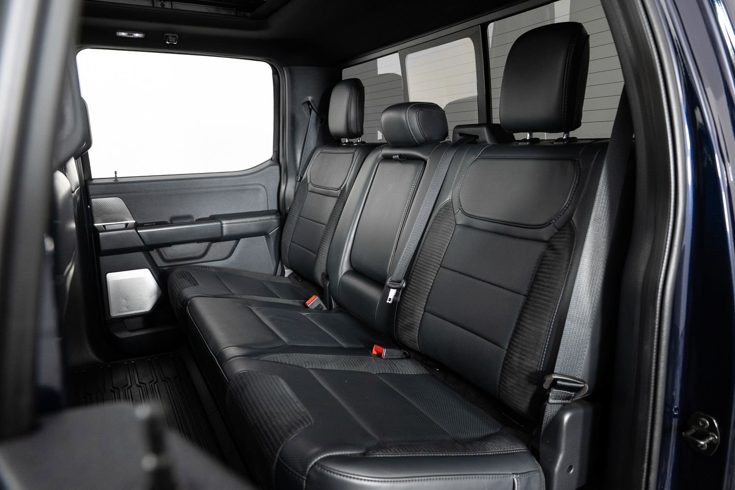 Used 2023 Ford F150 Raptor AWD/4WD image 18