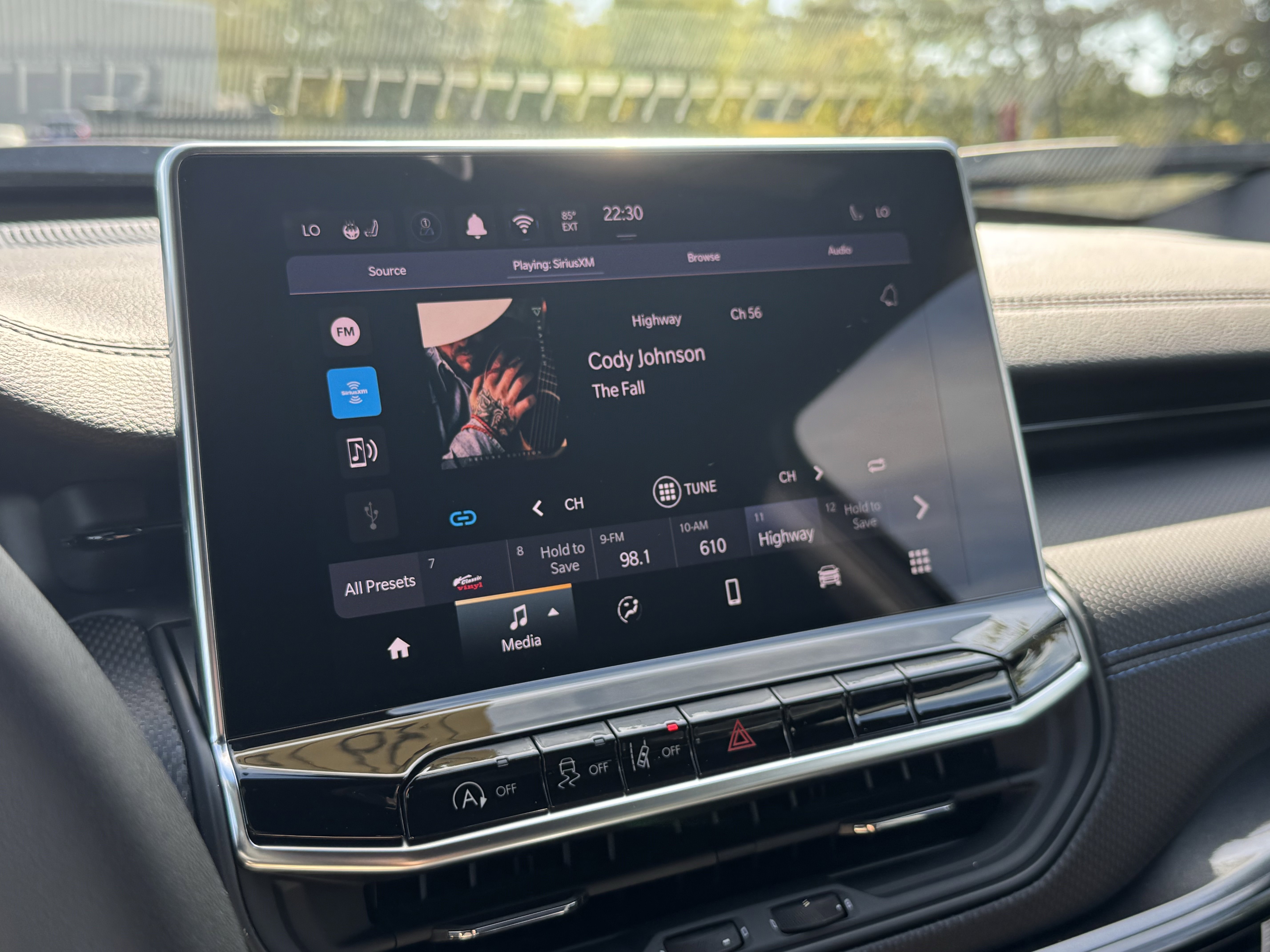 New 2026 Jeep Compass Latitude image 19