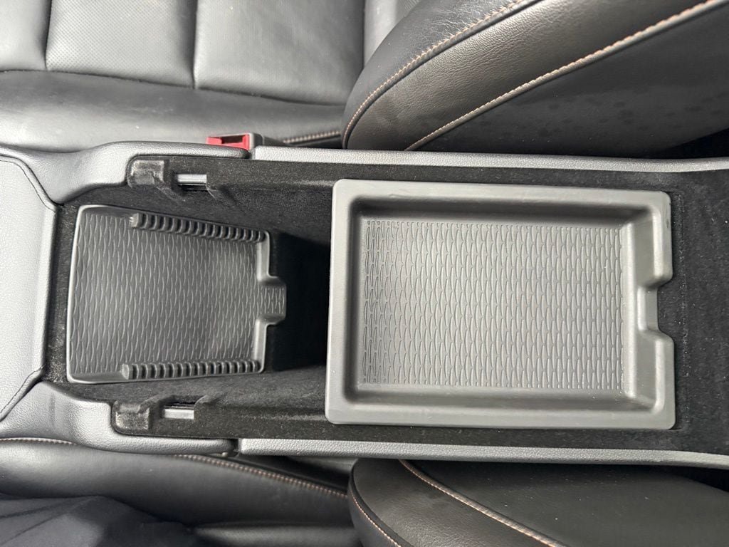 Used 2019 Cadillac XT4 Sport AWD/4WD image 37