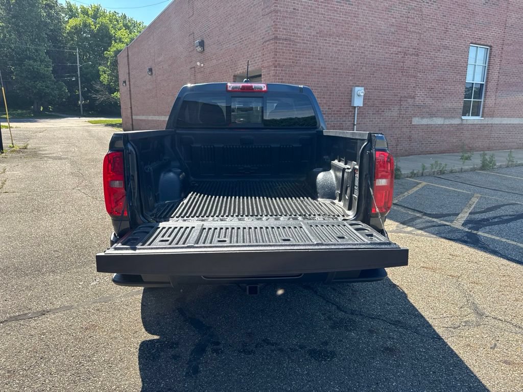 Used 2019 Chevrolet Colorado Z71 AWD/4WD image 8