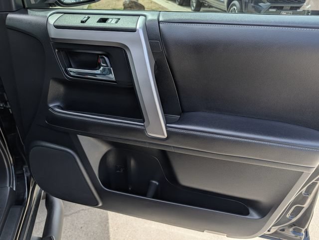 Certified 2023 Toyota 4Runner SR5 Premium w/ Moonroof Package AWD/4WD image 35