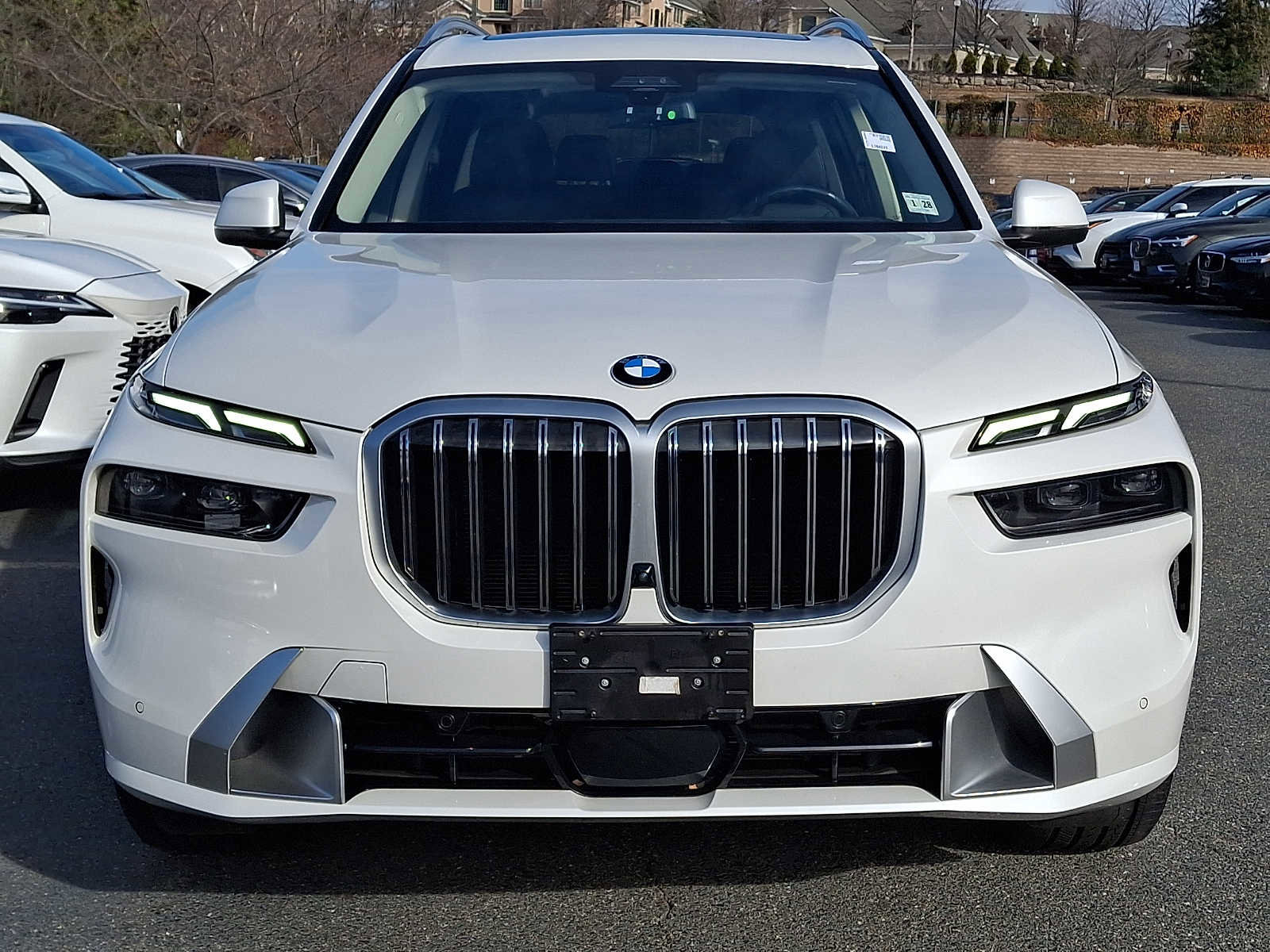 Used 2023 BMW X7 xDrive40i w/ Premium Package image 2