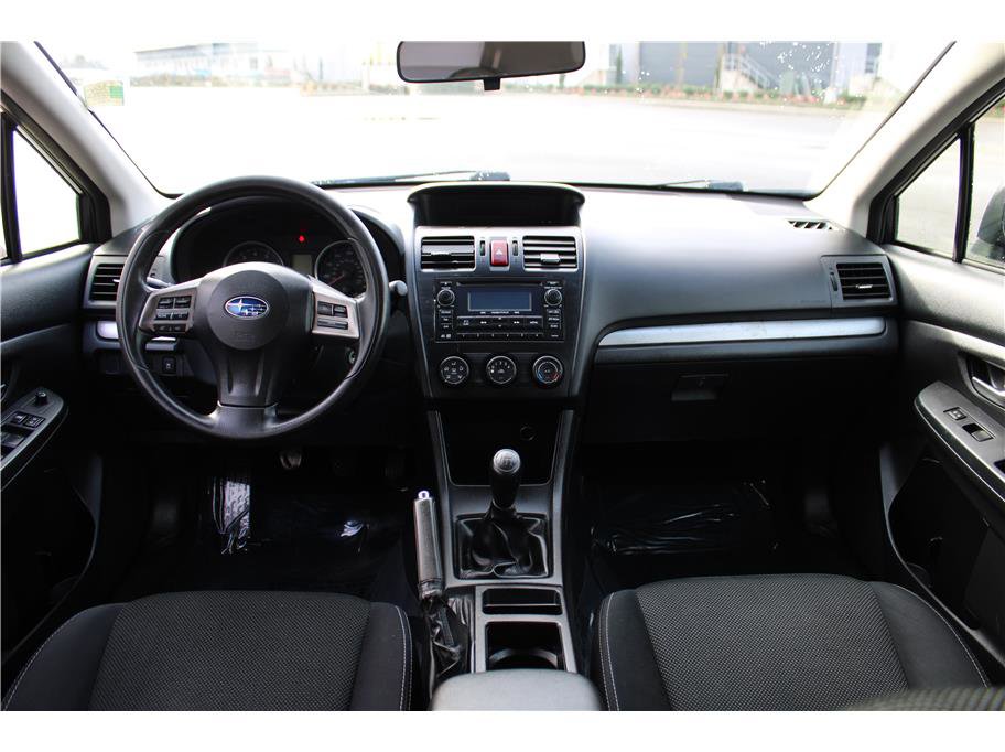 Used 2014 Subaru Crosstrek 2.0i Premium image 10