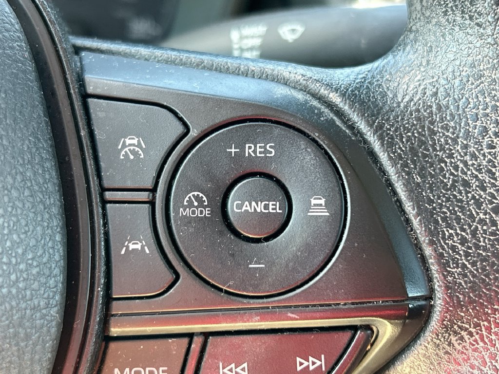 Certified 2023 Toyota Corolla LE FWD image 17