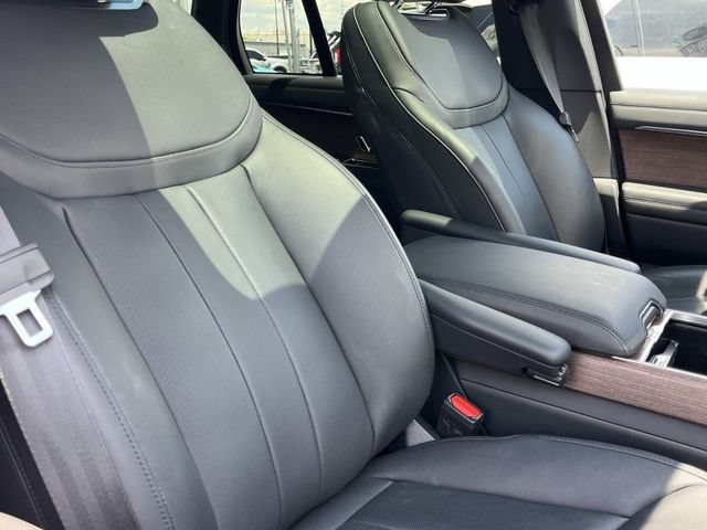 Used 2024 Land Rover Range Rover SE AWD/4WD image 31
