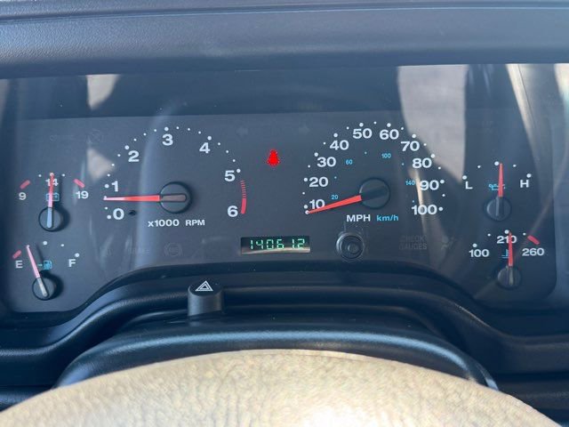 Used 2006 Jeep Wrangler Unlimited w/ Premium Audio Group image 17