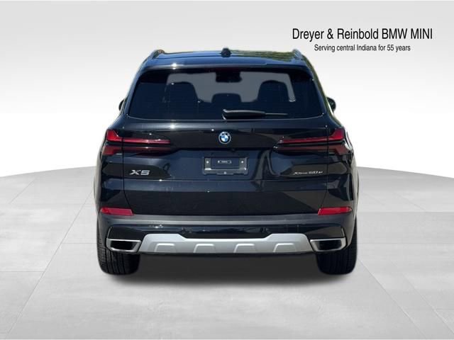 Used 2025 BMW X5 xDrive50e AWD/4WD image 6