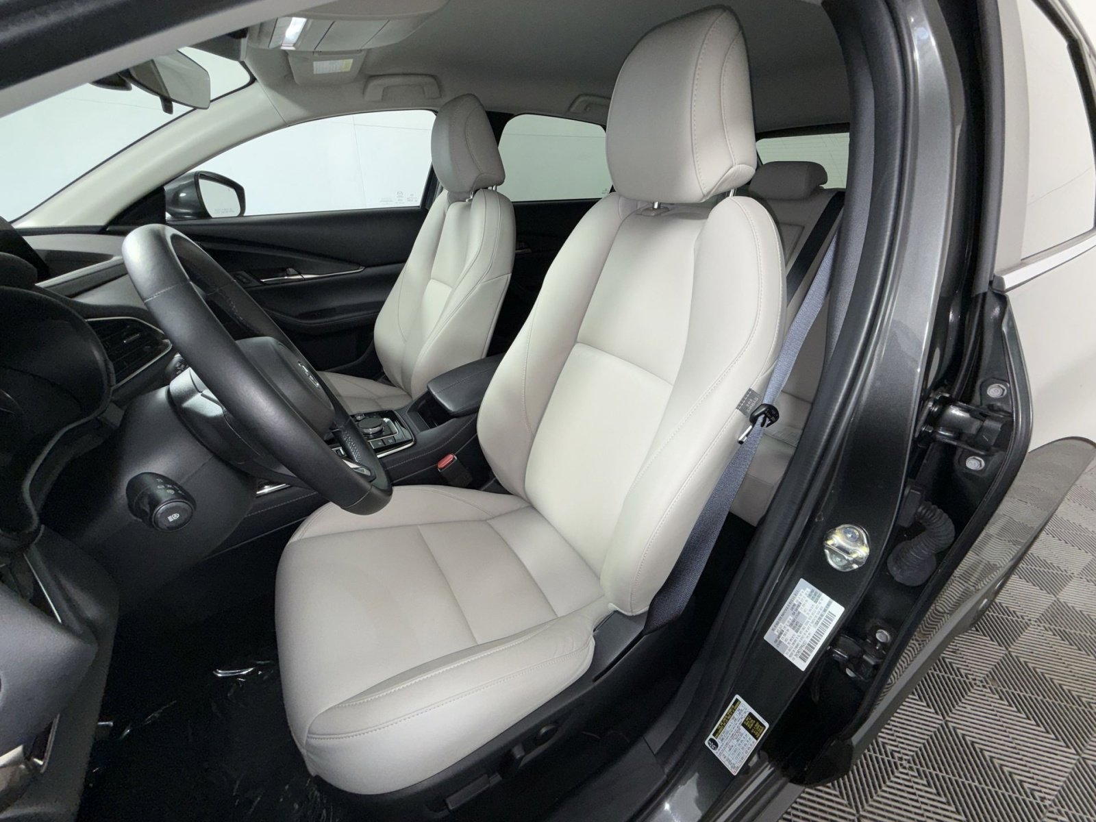 Used 2023 MAZDA CX-30 AWD 2.5 S w/ Preferred Package image 13