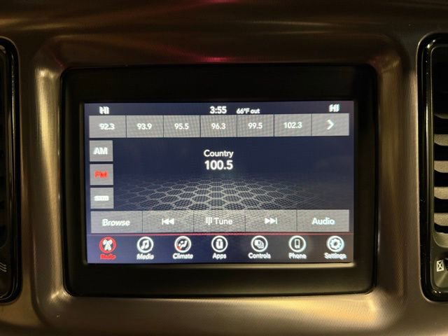 Used 2021 Dodge Challenger SXT image 35