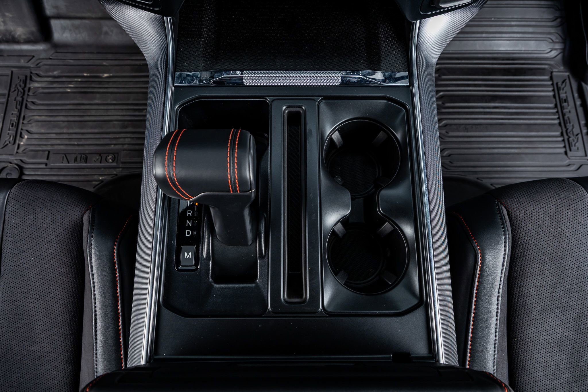 Used 2025 Ford F150 Raptor w/ Equipment Group 803A Raptor R image 28