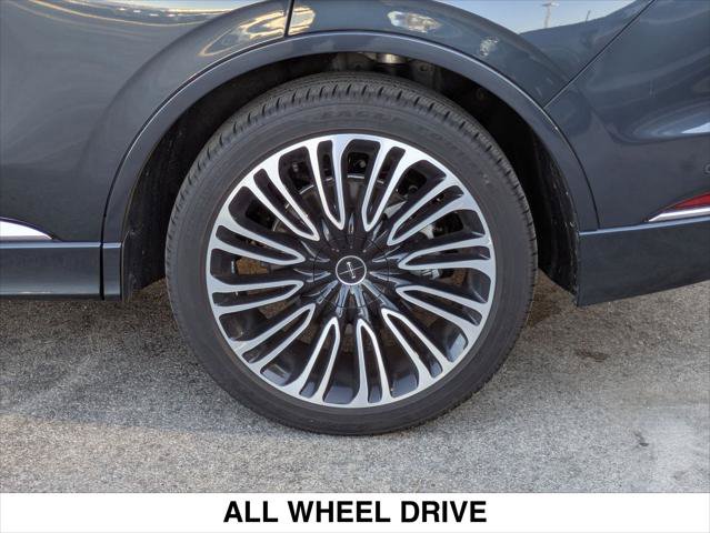 Used 2023 Lincoln Aviator Black Label w/ Class IV Trailer Tow Package AWD/4WD image 10