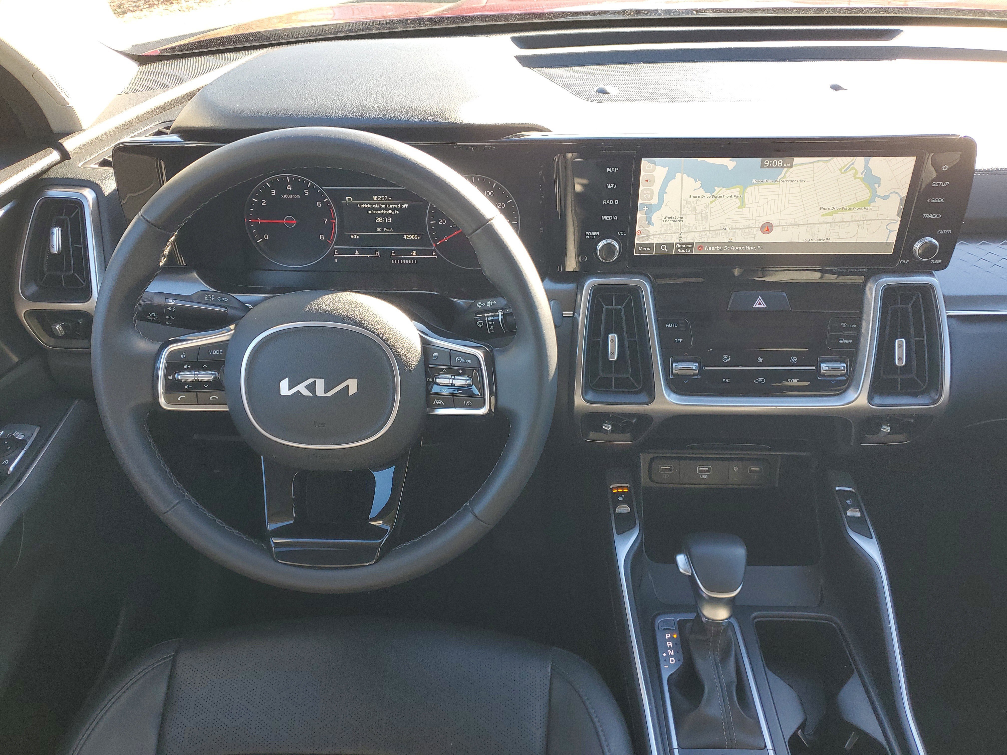 Certified 2023 Kia Sorento S w/ Panoramic Sunroof Package image 18