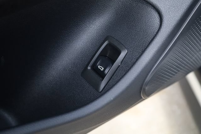 Used 2023 BMW i4 eDrive40 w/ M Sport Package RWD image 16