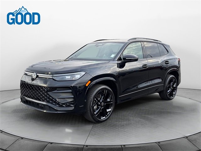 Used 2025 Volkswagen Tiguan SE R-Line