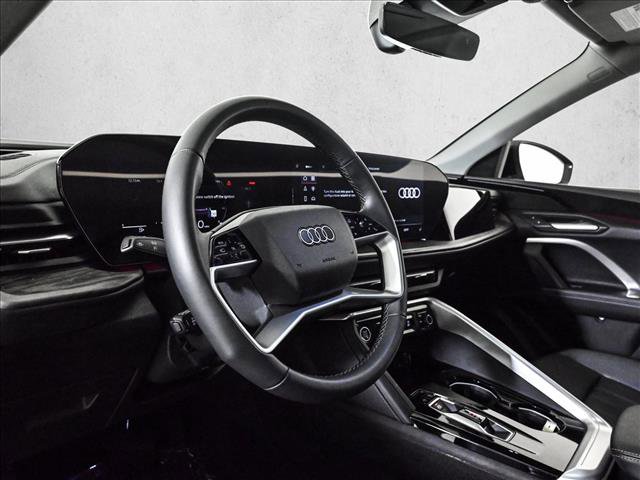 Certified 2025 Audi Q5 Premium w/ Convenience Package AWD/4WD image 10