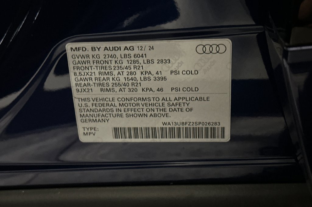 Used 2025 Audi Q4 e-tron Premium Plus AWD/4WD image 35