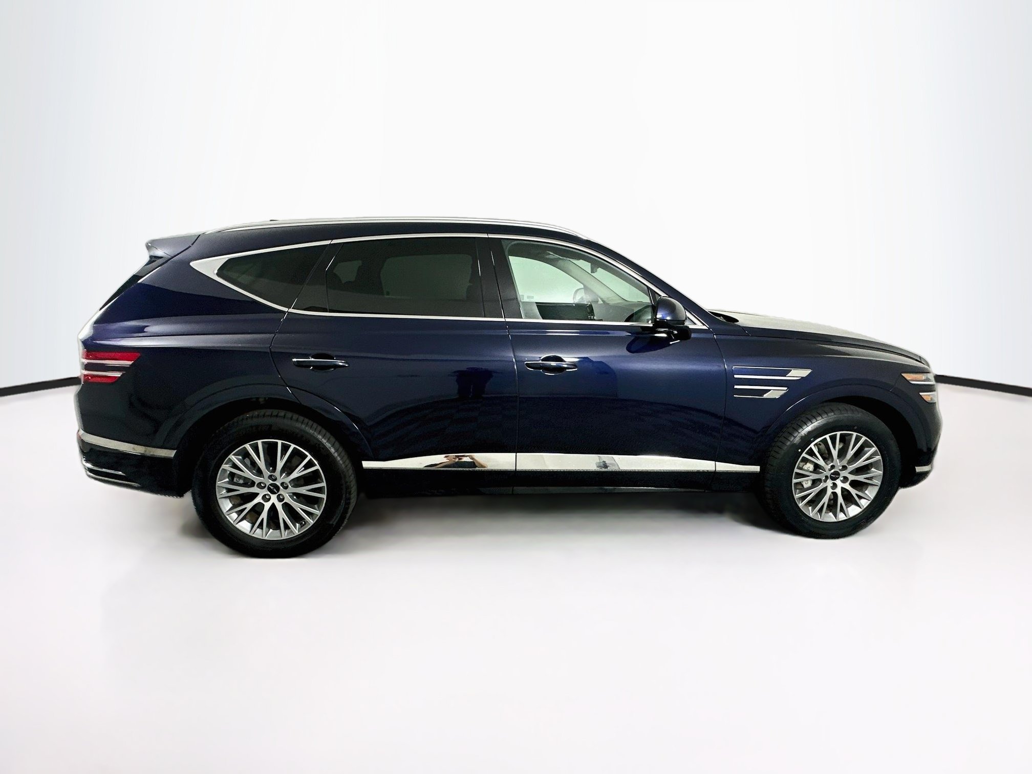 Used 2025 Genesis GV80 2.5T Standard AWD/4WD image 10