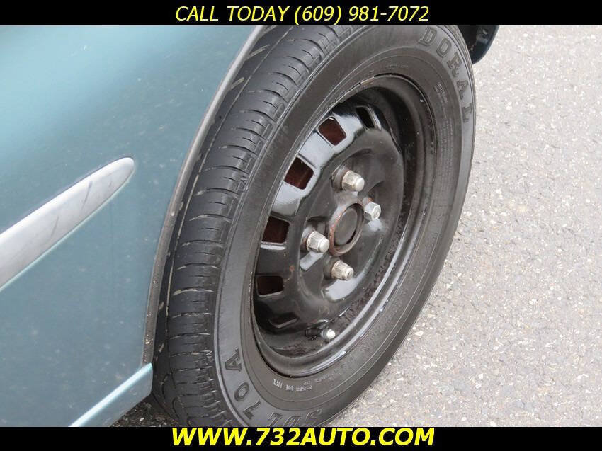 Used 1996 Geo Metro LSi FWD image 25