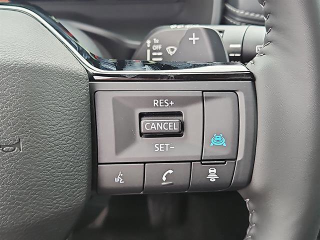 Used 2025 Nissan Rogue Platinum w/ Platinum Premium Package image 19