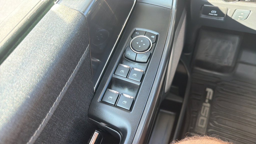 Used 2024 Ford F150 Lariat w/ Equipment Group 502A High AWD/4WD image 27