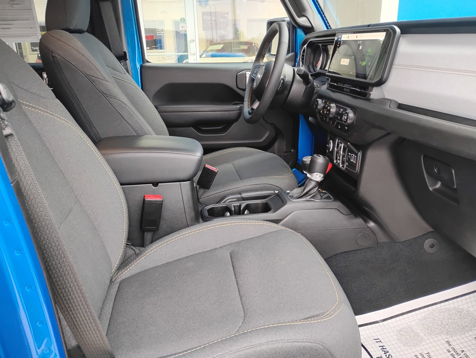 Used 2024 Jeep Wrangler Sport S image 12