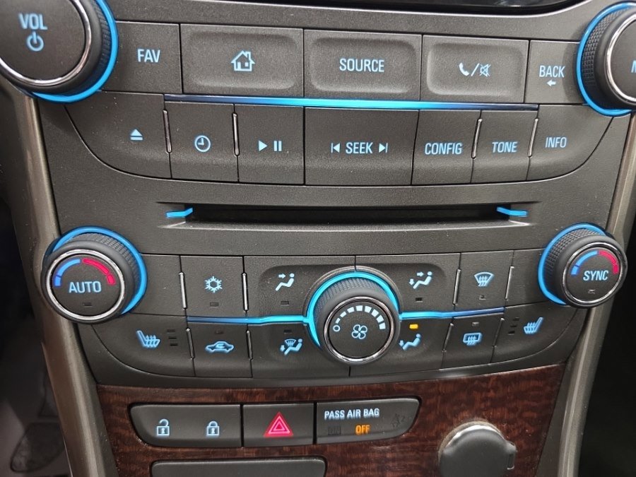 Used 2013 Chevrolet Malibu LTZ FWD image 18