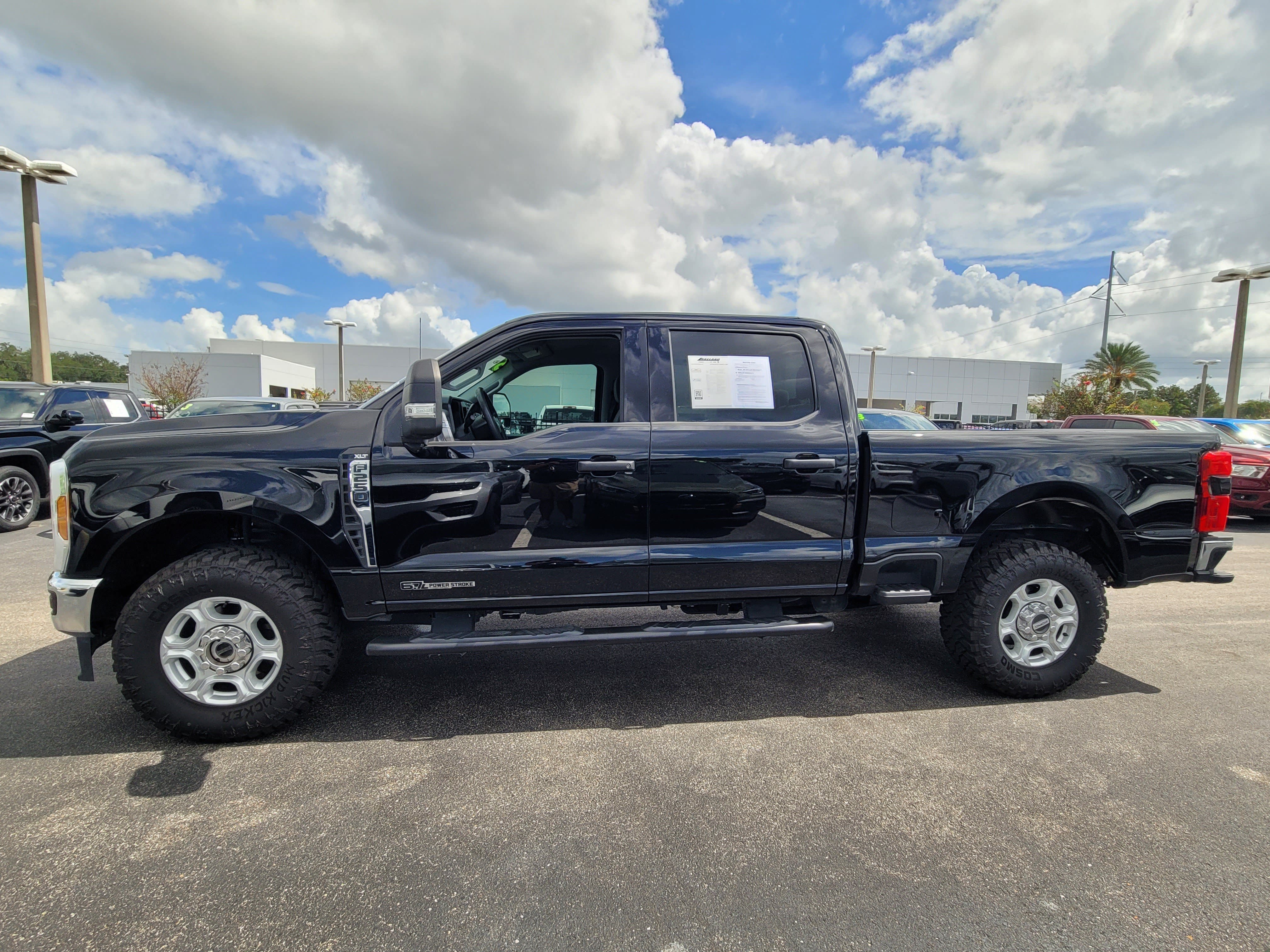 Used 2025 Ford F250 XLT w/ 360-Degree Camera Package AWD/4WD image 7