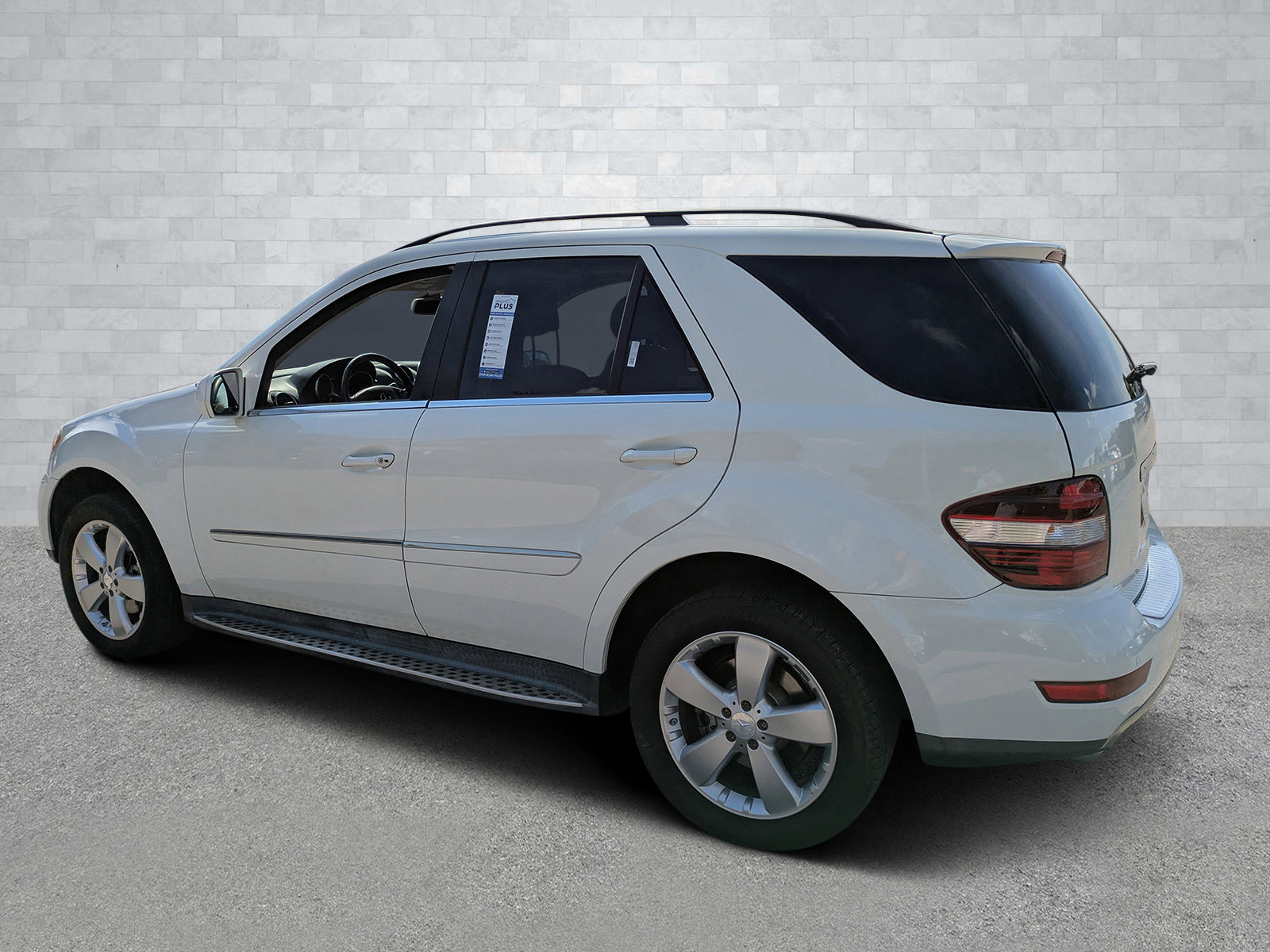 Used 2010 Mercedes-Benz ML 350 2WD image 7
