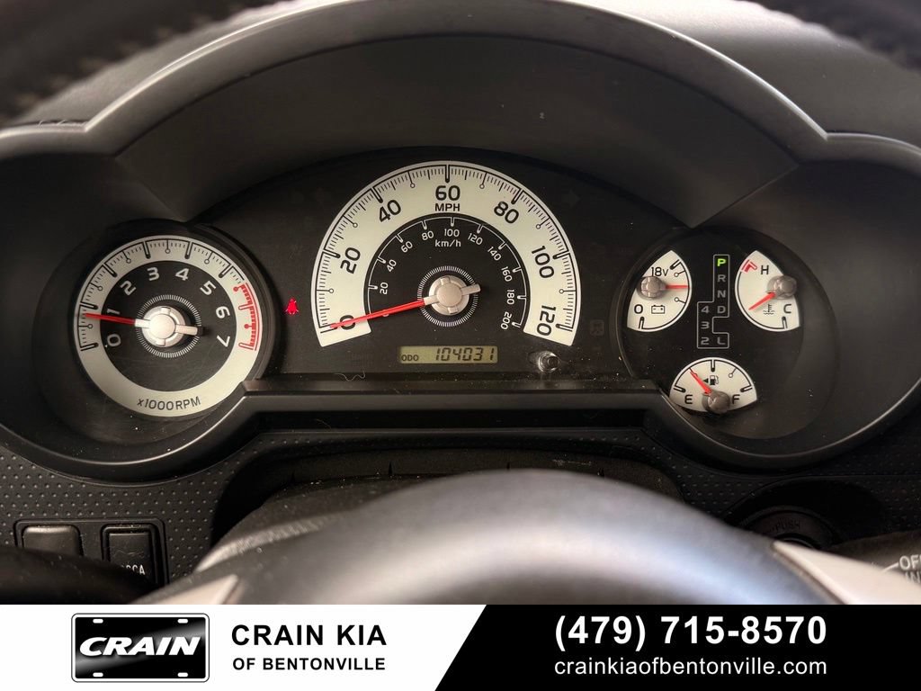Used 2010 Toyota FJ Cruiser 4WD image 14