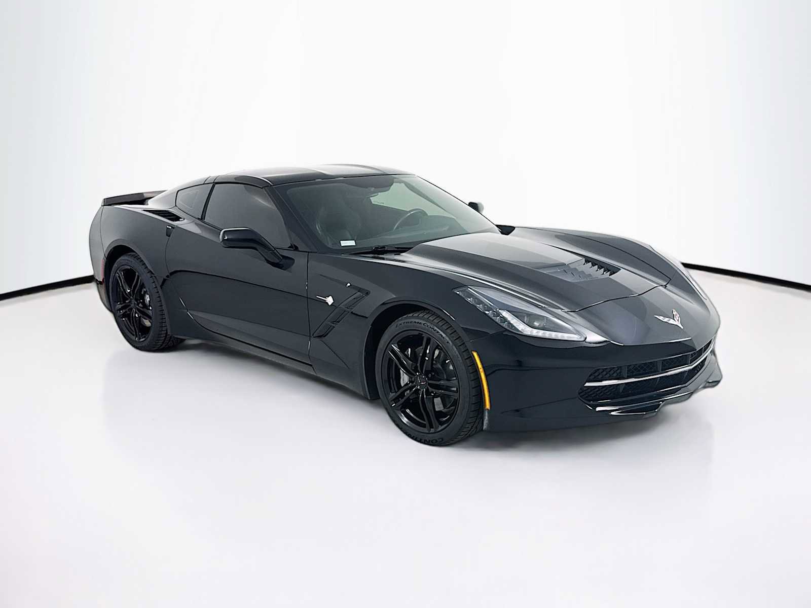 Used 2017 Chevrolet Corvette Stingray Coupe w/ 1LT image 7