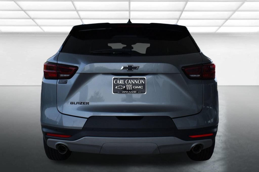 New 2026 Chevrolet Blazer LT w/ Convenience Package FWD image 10