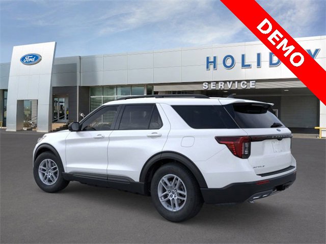New 2026 Ford Explorer Active w/ Active Comfort Package image 4