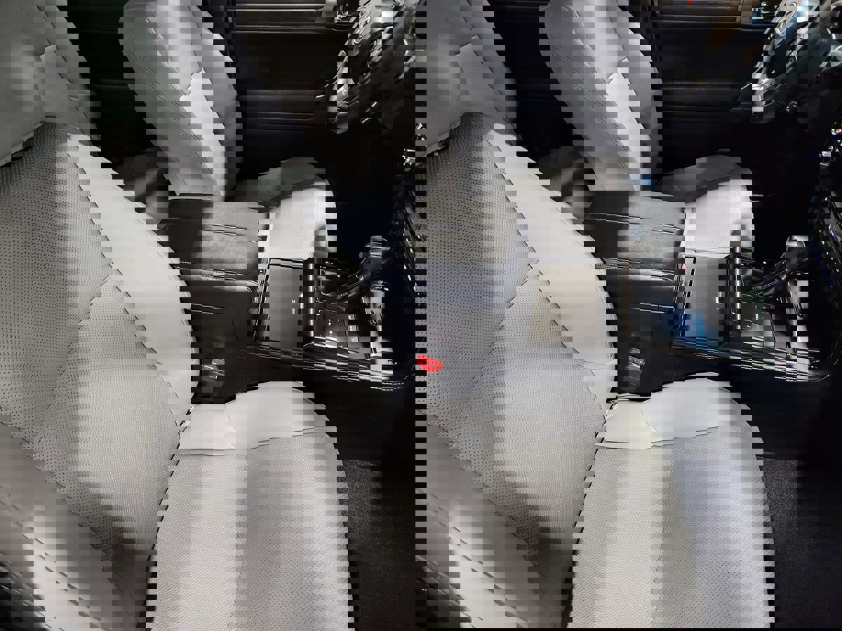 Used 2023 Lexus GX 460 image 31