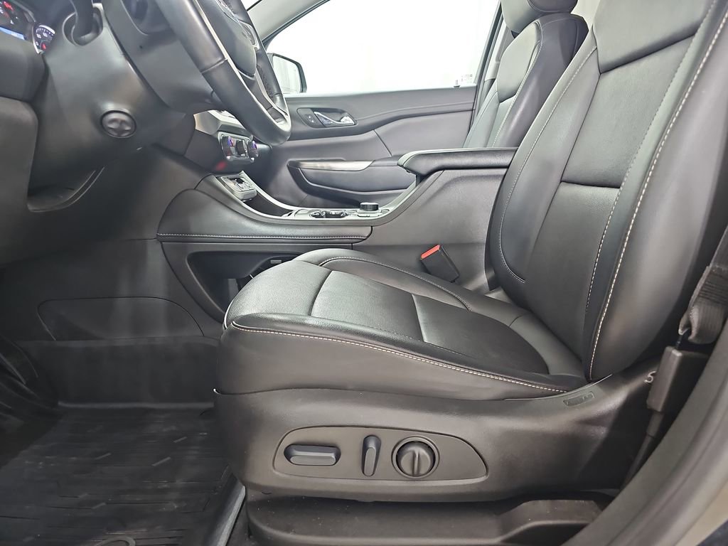 Used 2023 GMC Acadia SLT w/ Preferred Package AWD/4WD image 36