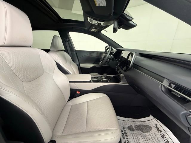 Used 2025 Lexus RX 350 Premium Plus w/ Convenience Package image 36