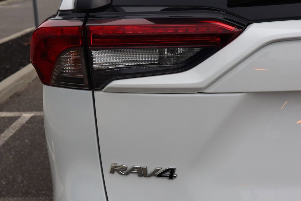 Used 2024 Toyota RAV4 XLE image 34