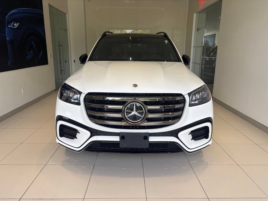 Used 2024 Mercedes-Benz GLS 450 4MATIC image 8
