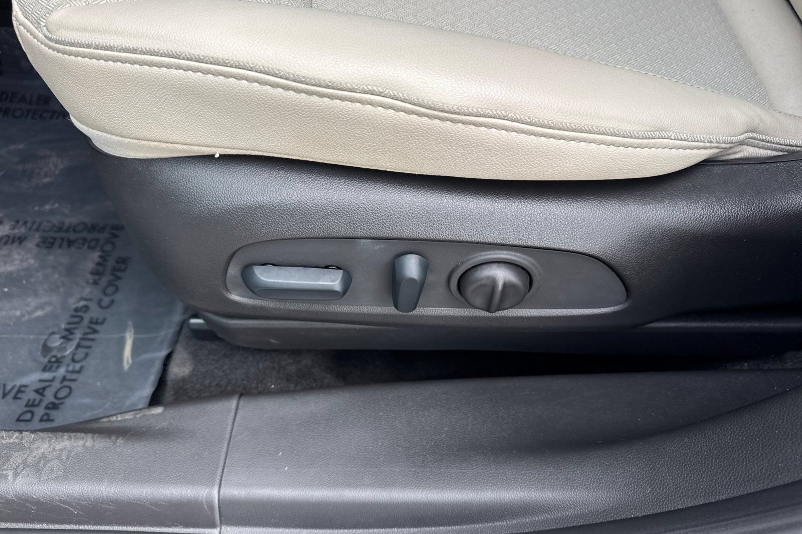 Used 2023 Buick Encore GX Select FWD image 13