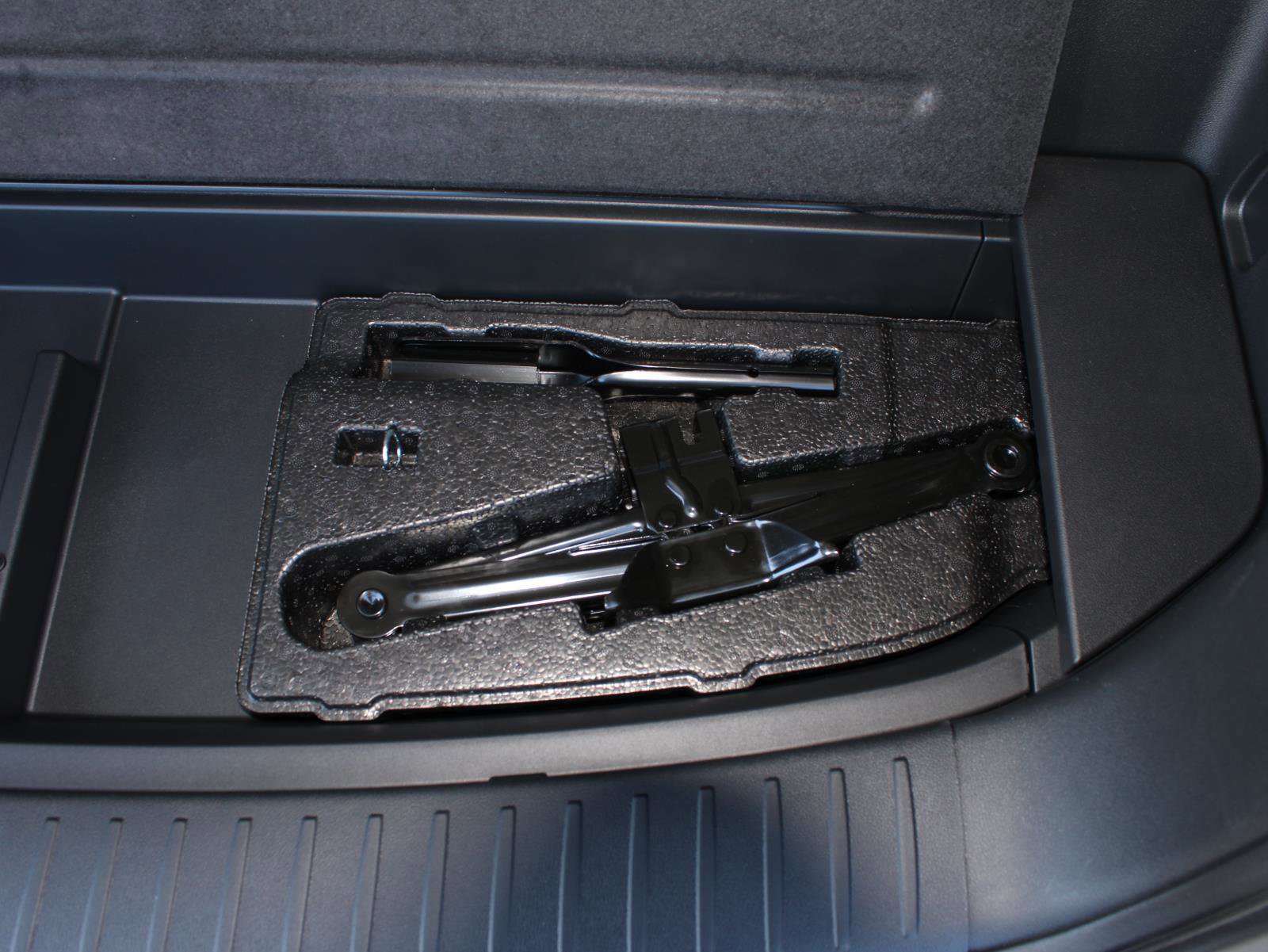 New 2026 Kia Sorento EX image 9