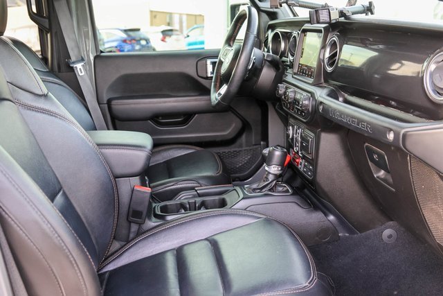 Used 2023 Jeep Wrangler Unlimited Rubicon 392 image 16