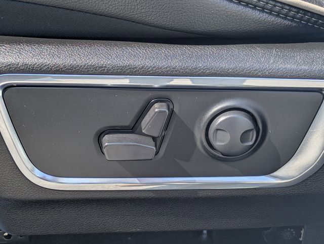Used 2024 RAM 1500 Laramie RWD image 20