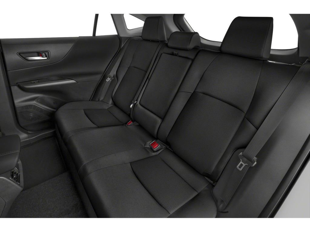 Used 2021 Toyota Venza XLE w/ Softex Package AWD/4WD image 8